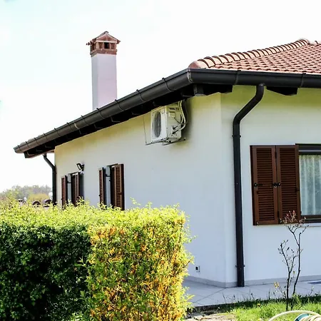 A Cjase Di Sandra Panzió Moruzzo