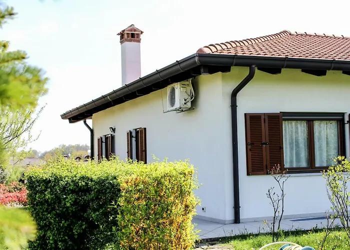 A Cjase Di Sandra Panzió Moruzzo